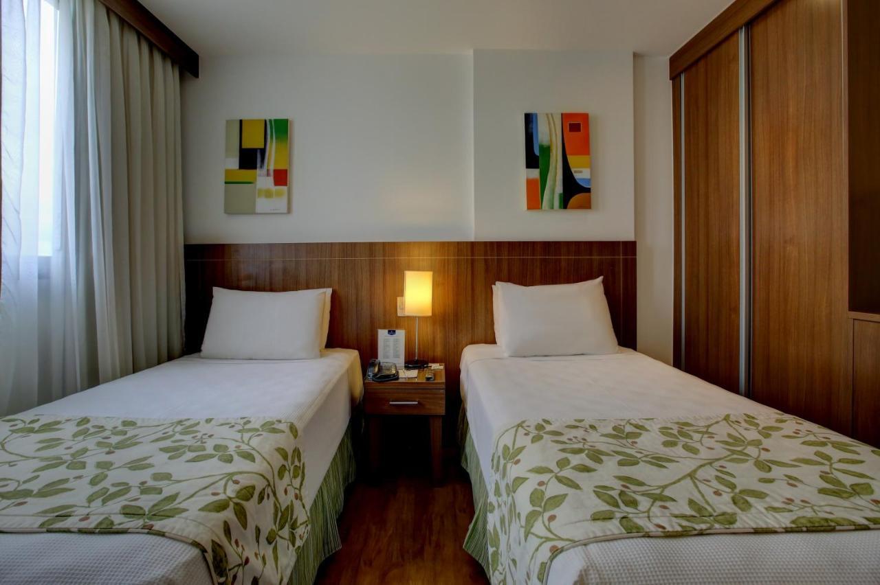 Nobile Suites Monumental Бразилия Екстериор снимка