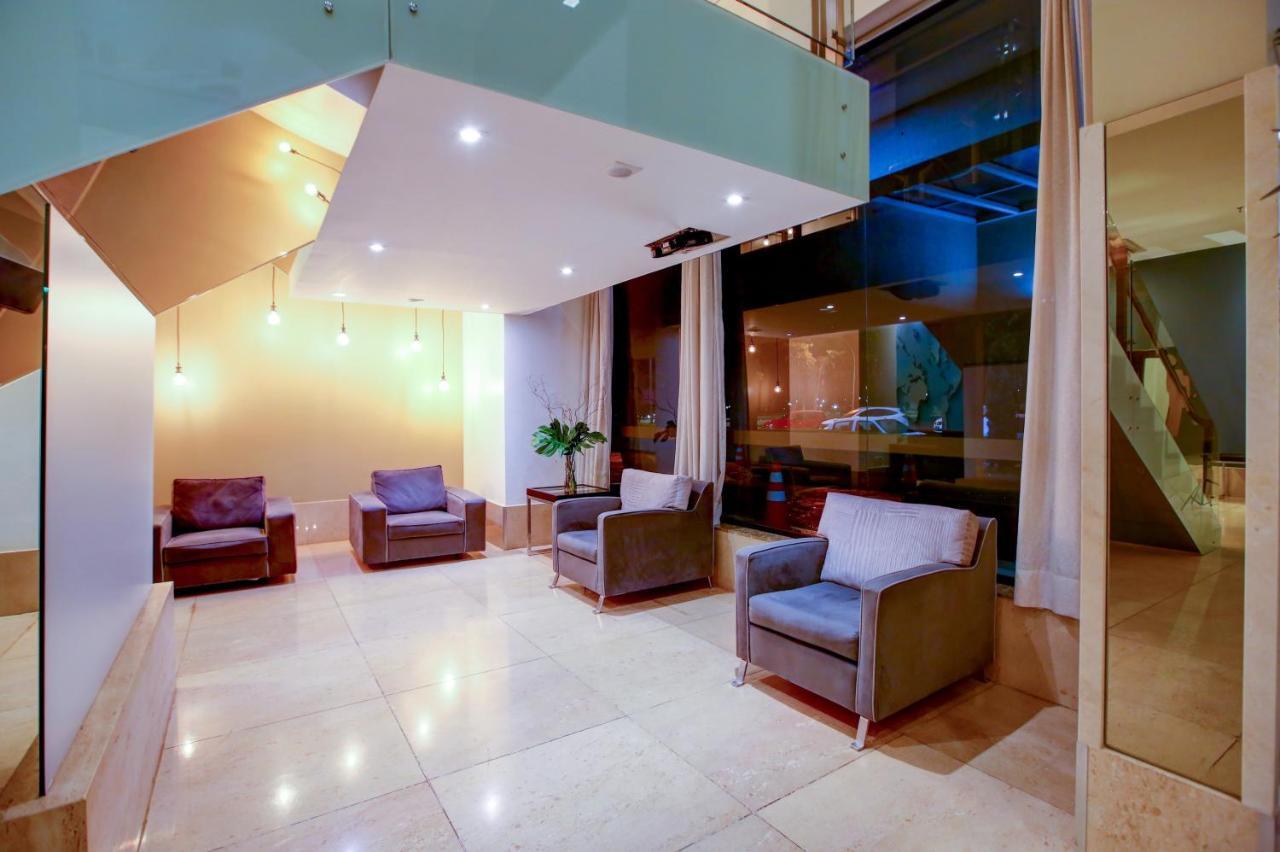 Nobile Suites Monumental Бразилия Екстериор снимка