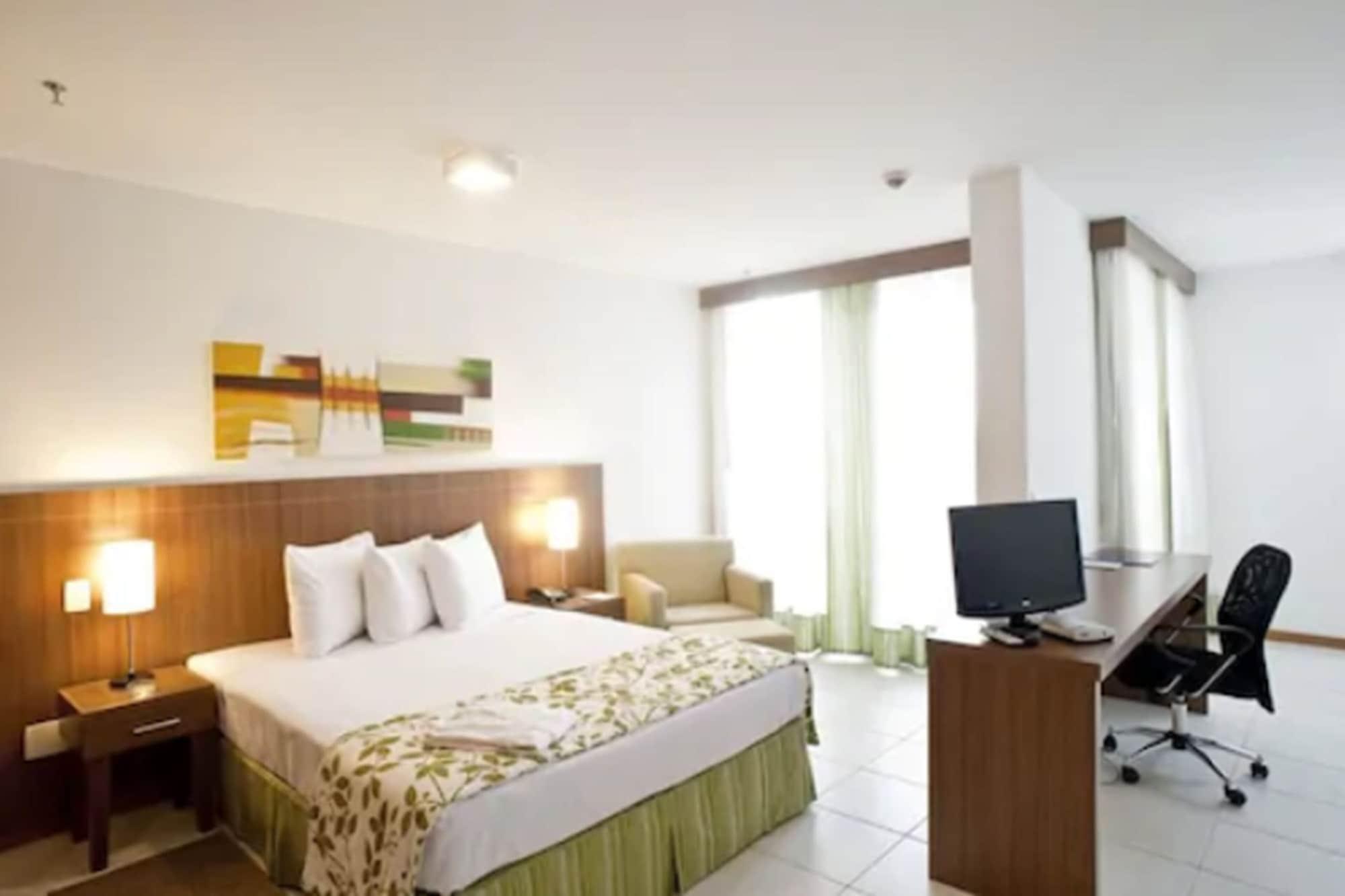 Nobile Suites Monumental Бразилия Екстериор снимка