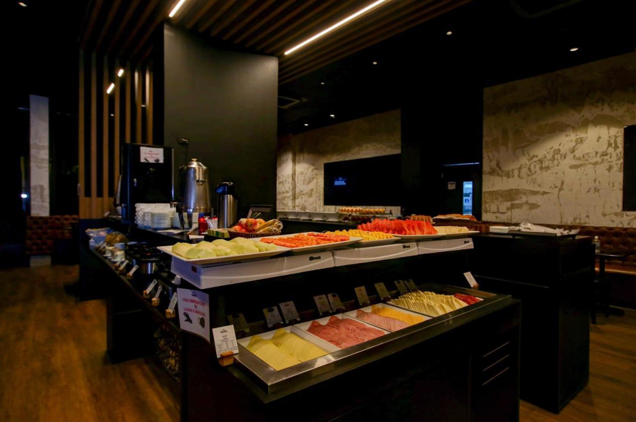 Nobile Suites Monumental Бразилия Екстериор снимка